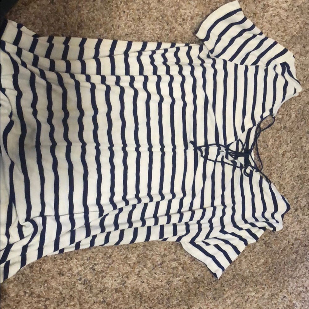 T-shirt. Navy blue and white